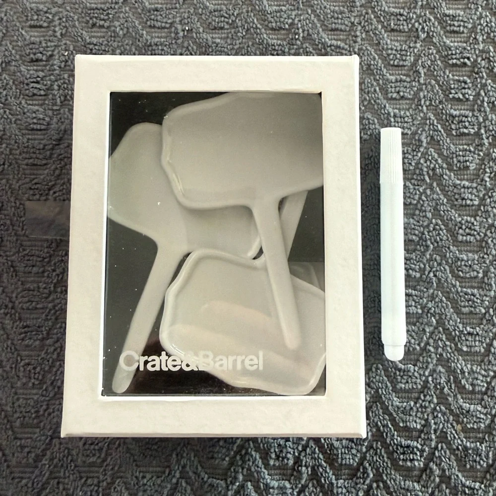 Crate&Barrel White Cheese Marker Set